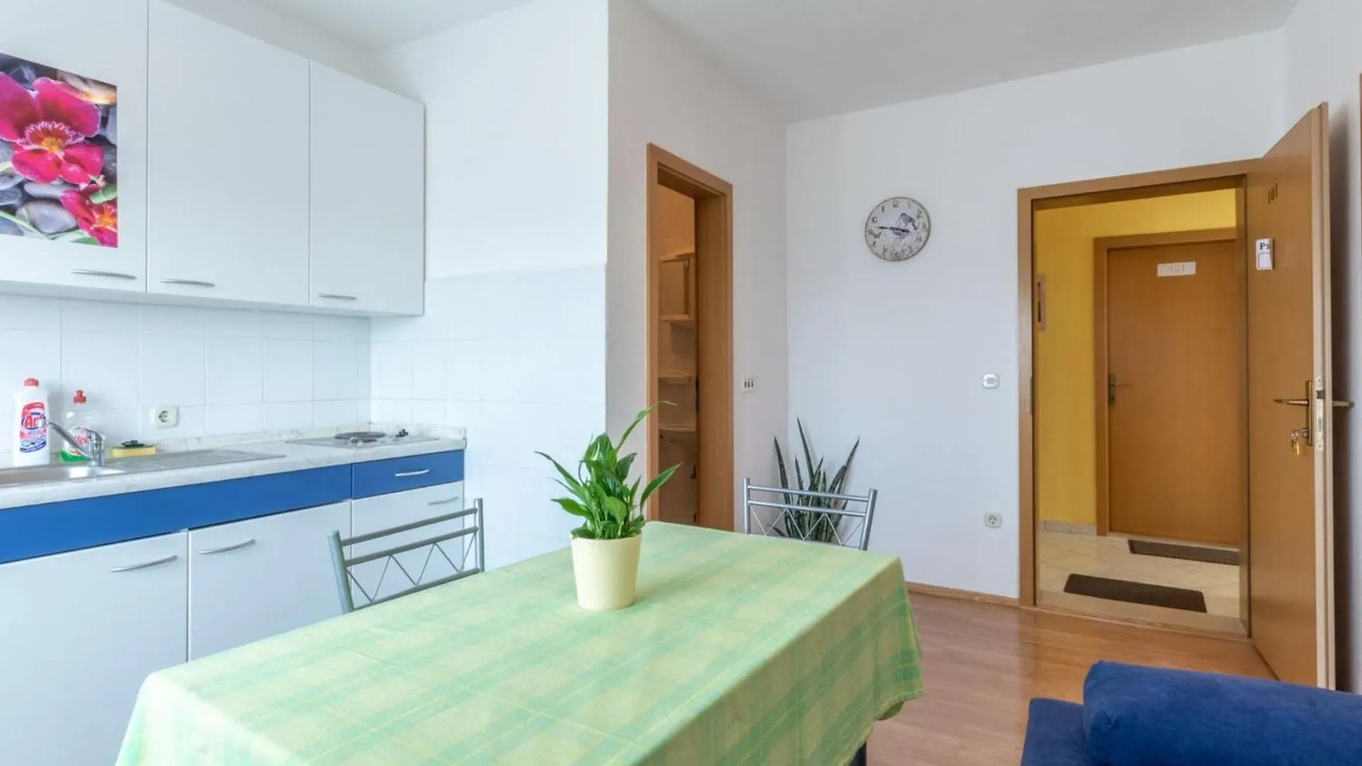Charming Trogir Apartments With Balcony