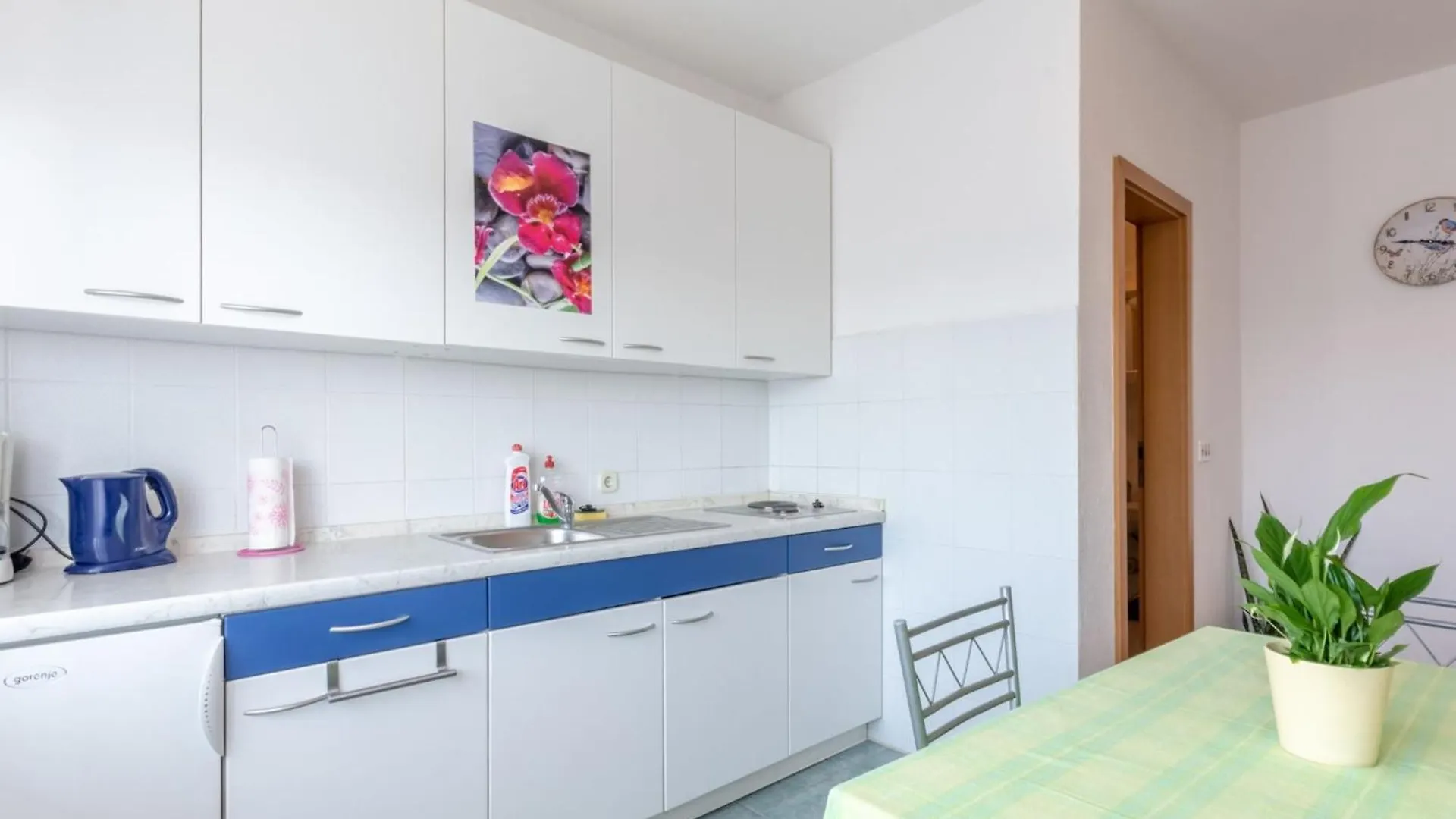 Charming Trogir Apartments With Balcony