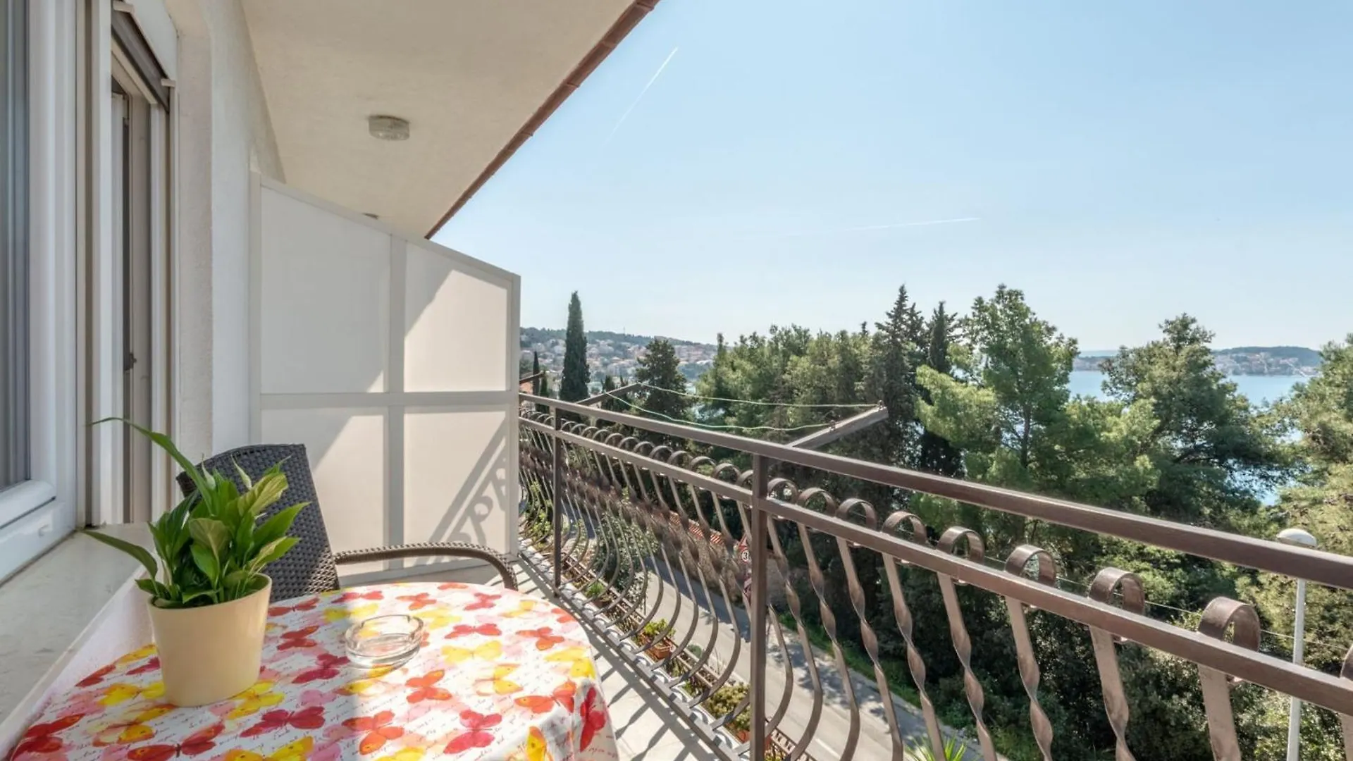 Charming Trogir Apartments With Balcony Croatia